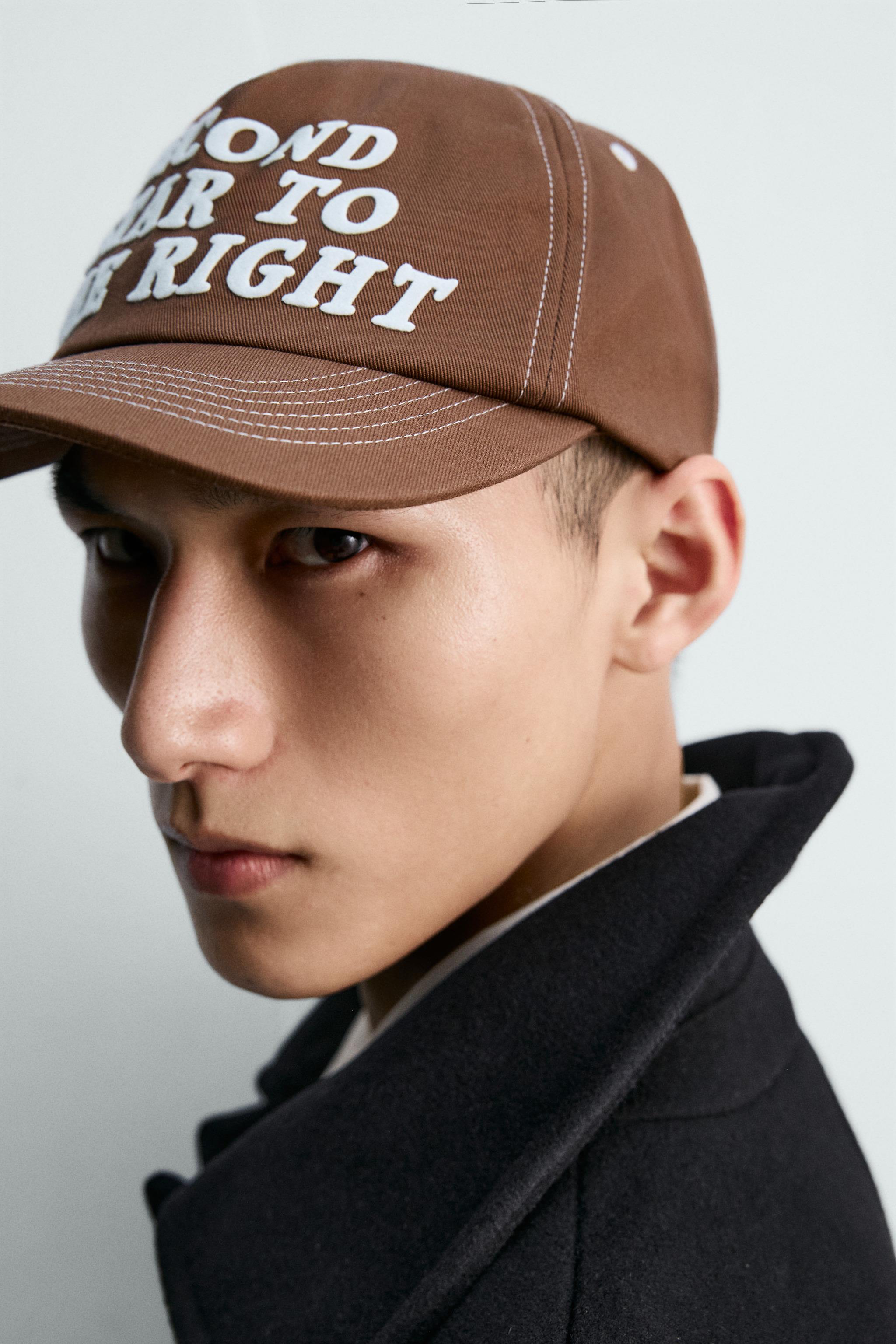 PETER PAN TEXT CAP HARRY LAMBERT FOR ZARA X DISNEY